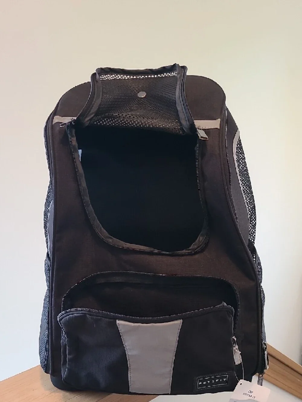 Petsfit Black and Gray Pet Carrier Backpack